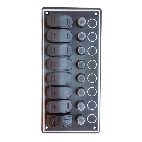 Wasserdichtes Paneel mit 7 Schaltern und 2 USB-Anschlüssen